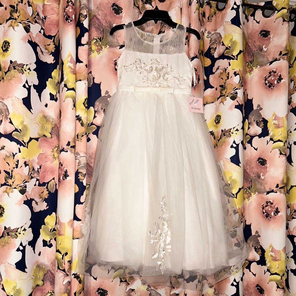 Tip Top Kids First Communion or Flower Girl Dress 10.